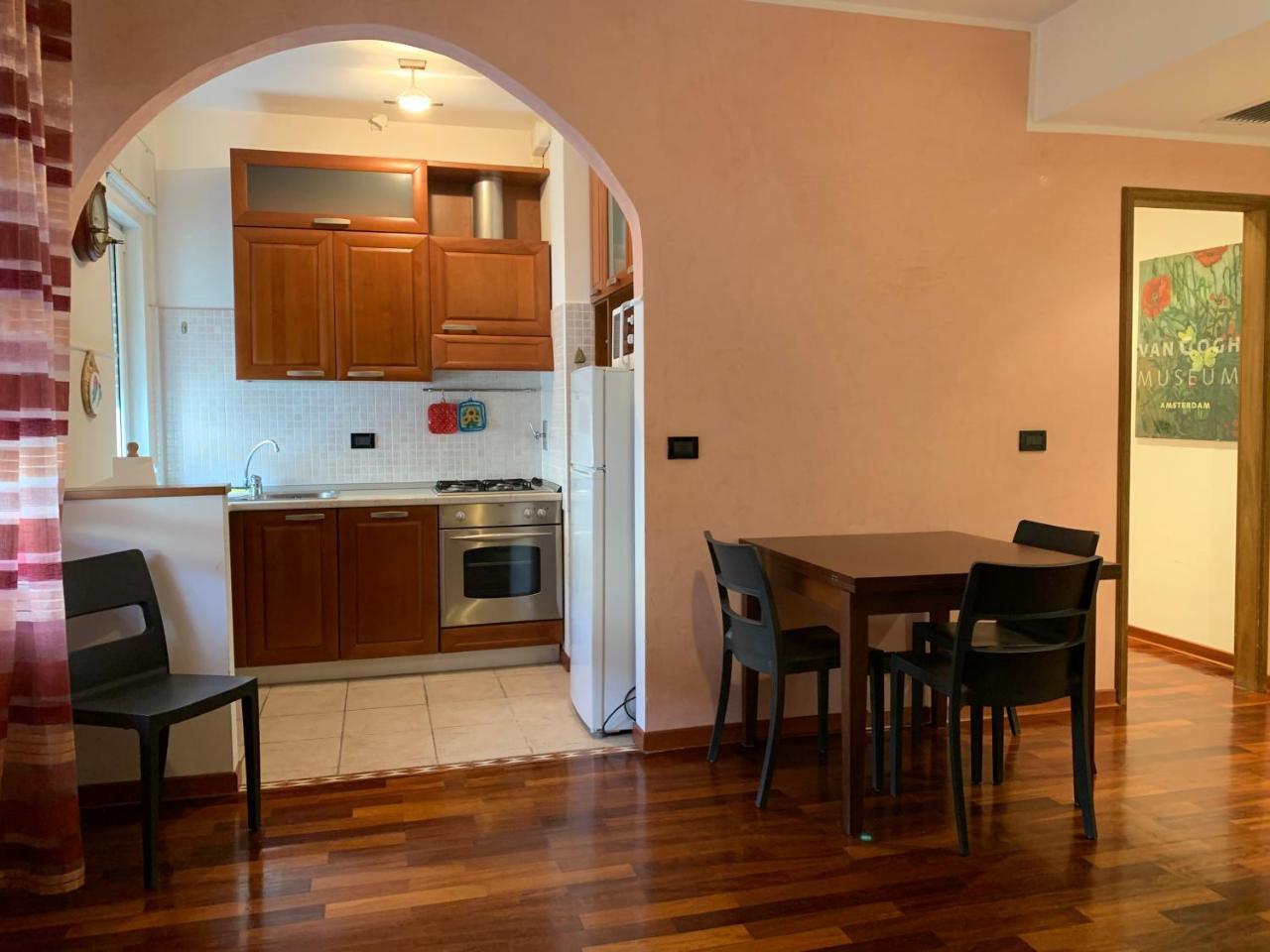 Sole Aparthotel 2*